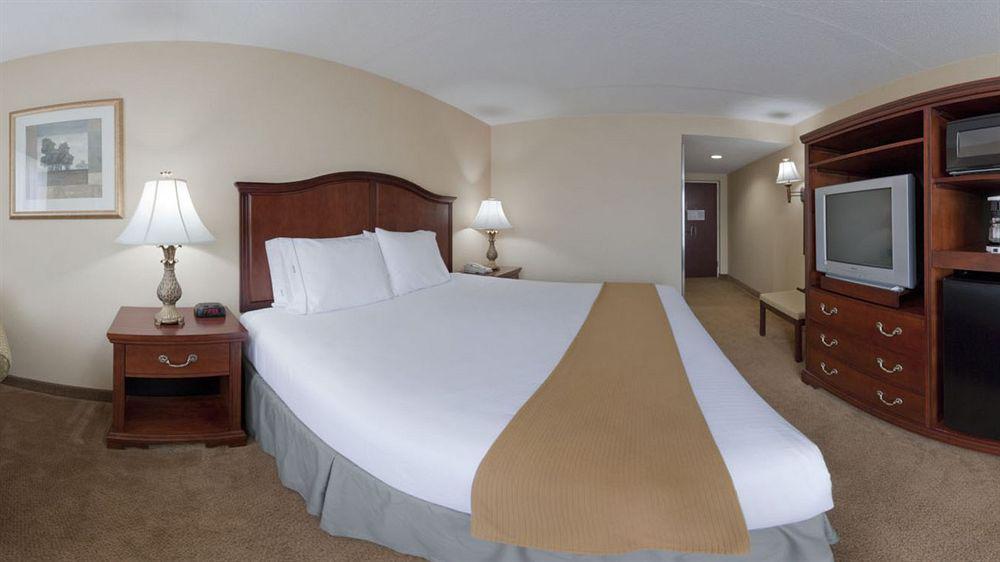 Fairfield Inn & Suites By Marriott Bridgewater Branchburg/Somerville Exteriér fotografie