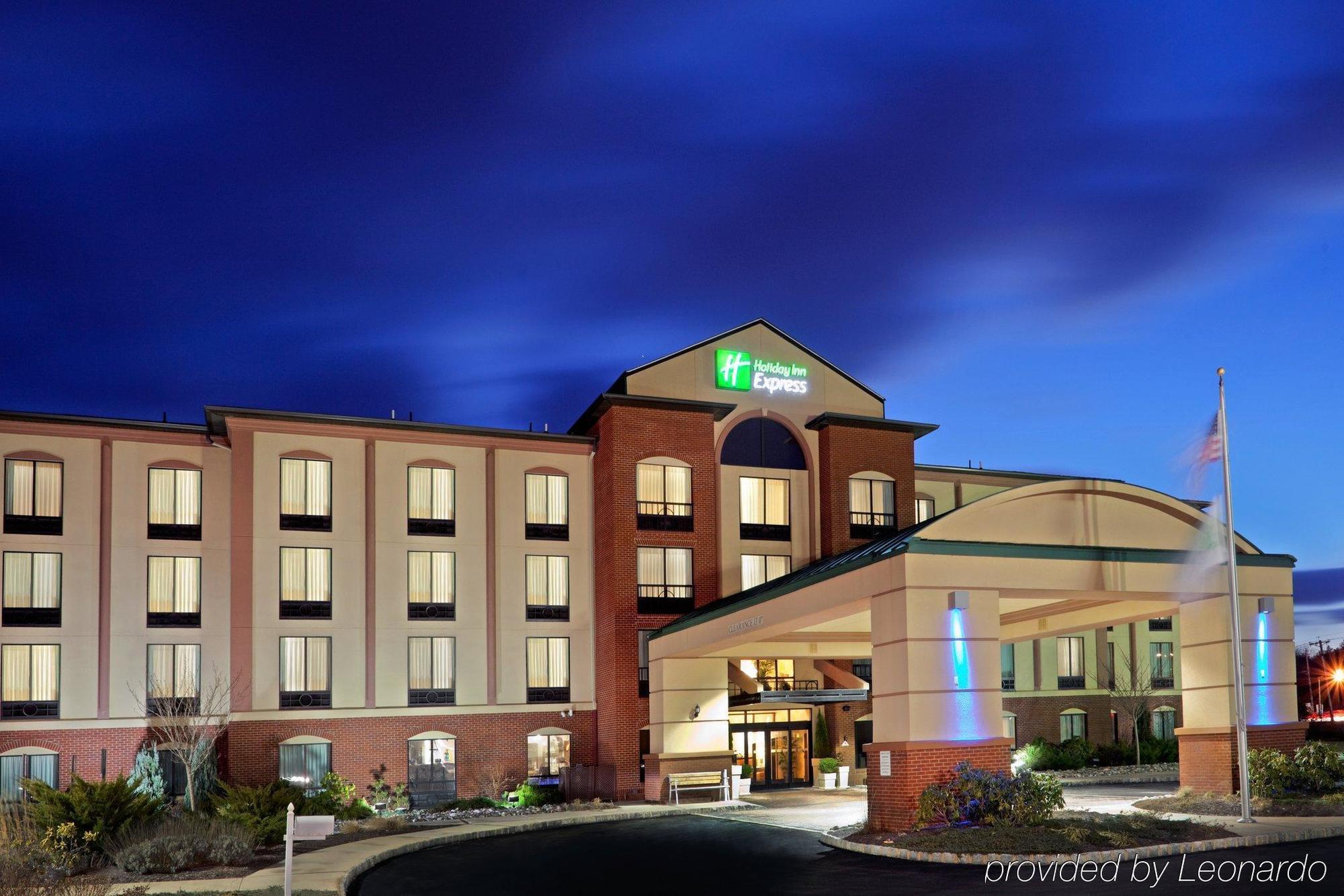 Fairfield Inn & Suites By Marriott Bridgewater Branchburg/Somerville Exteriér fotografie